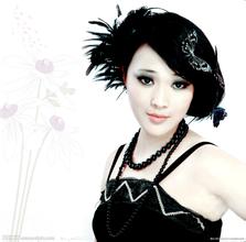 tesplay online Tang Yuehua memiliki hasrat yang hampir gila untuk cara ritual dan musik